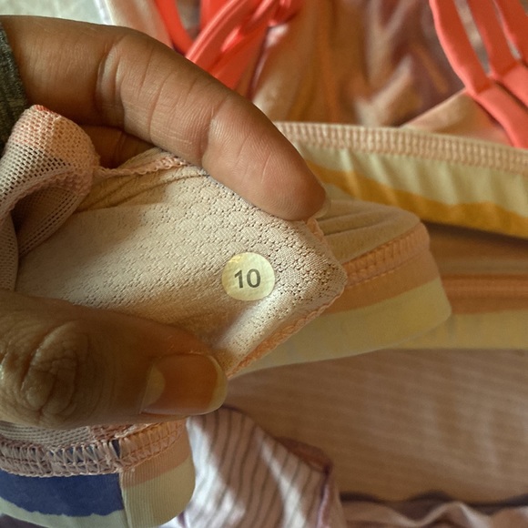 Lululemon Wild Tank - Picture 3 of 3